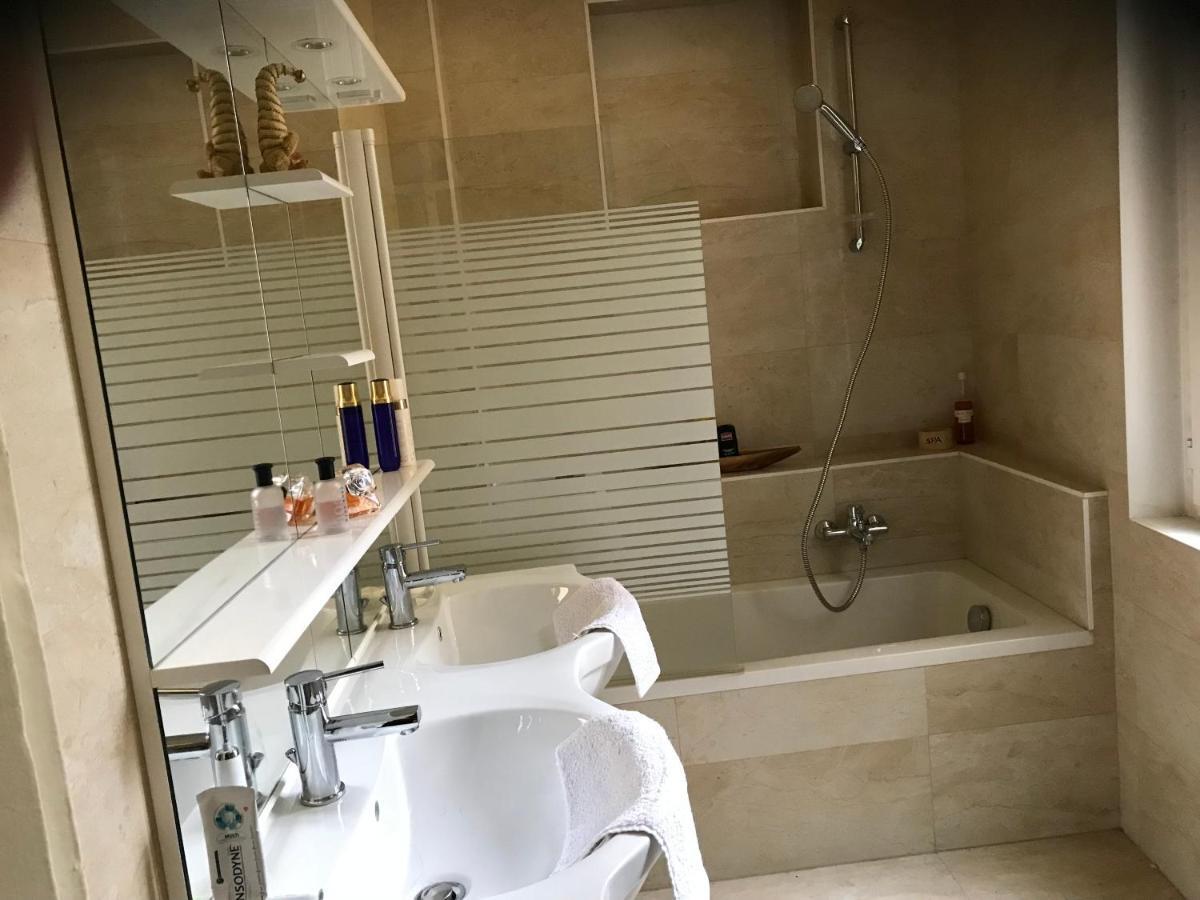 2 Boulevard De Nancy Страсбург Екстериор снимка